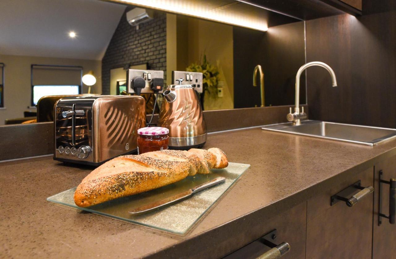 The Lawrance Luxury Aparthotel - York Ngoại thất bức ảnh